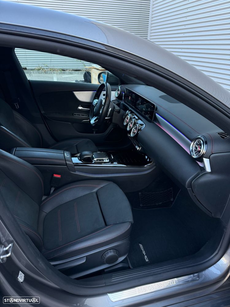 Mercedes-Benz CLA 180 d 7G-DCT AMG Line - 11
