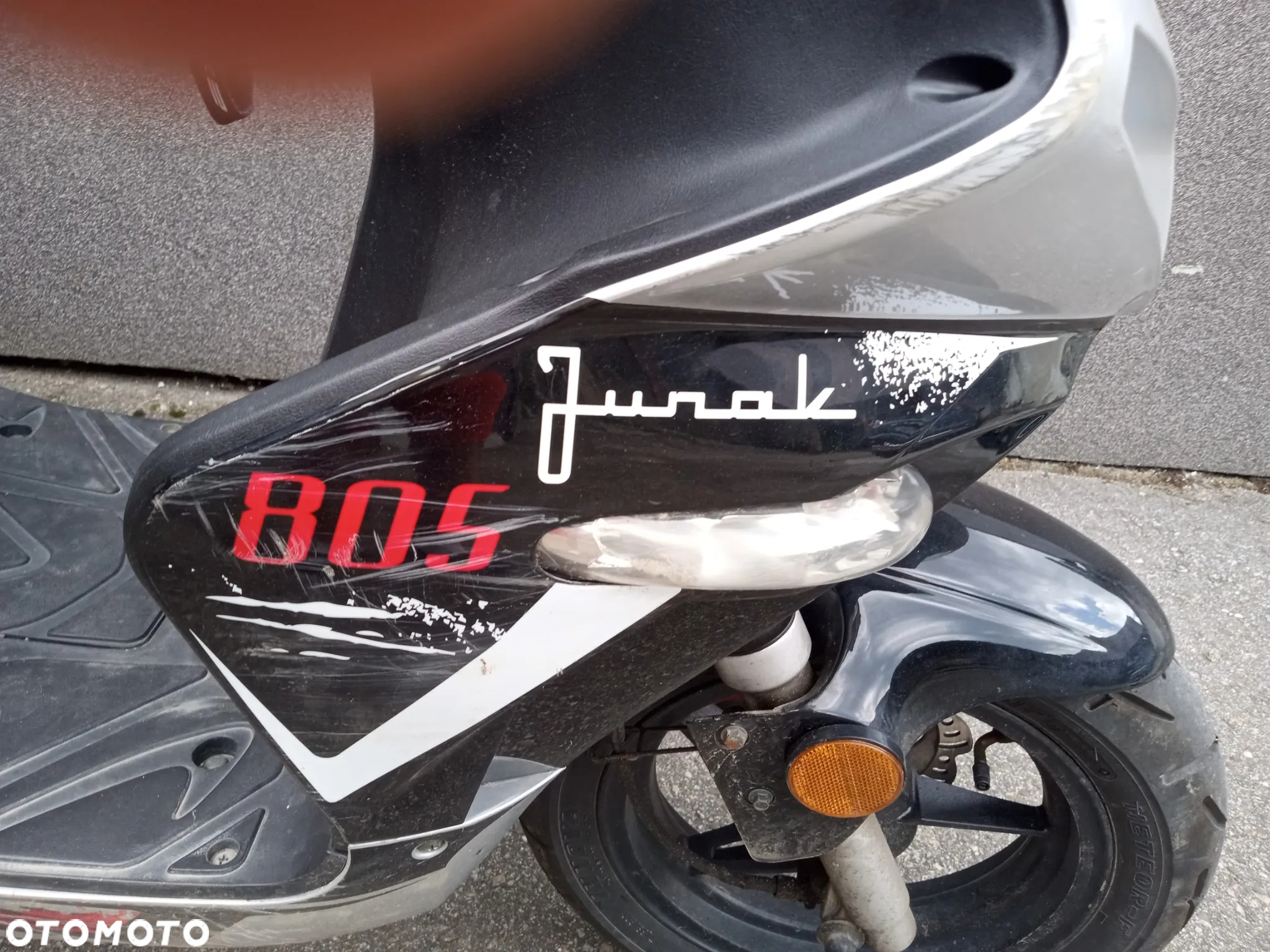 Junak 805 - 8