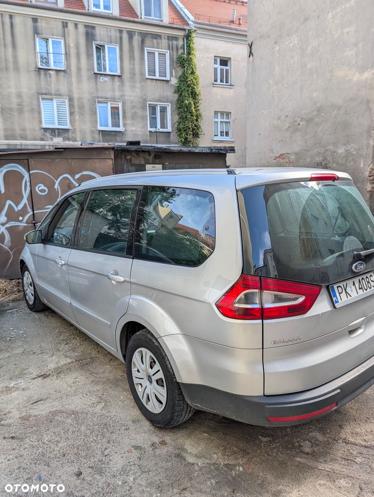 Ford Galaxy - 2