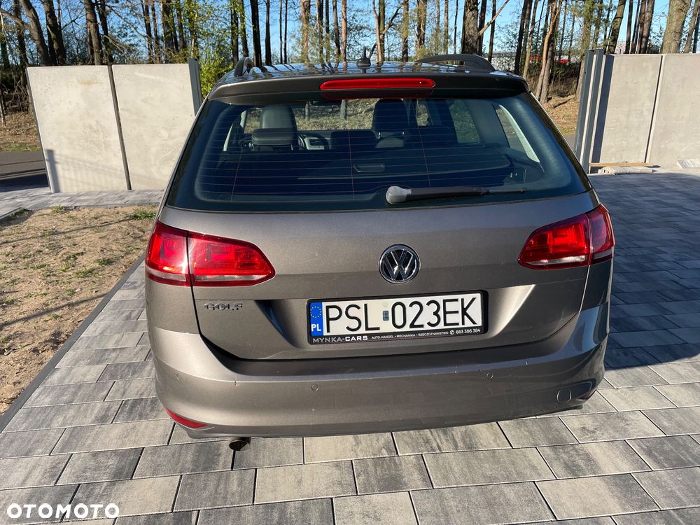 Volkswagen Golf 1.6 BlueTDI DSG Comfortline - 4