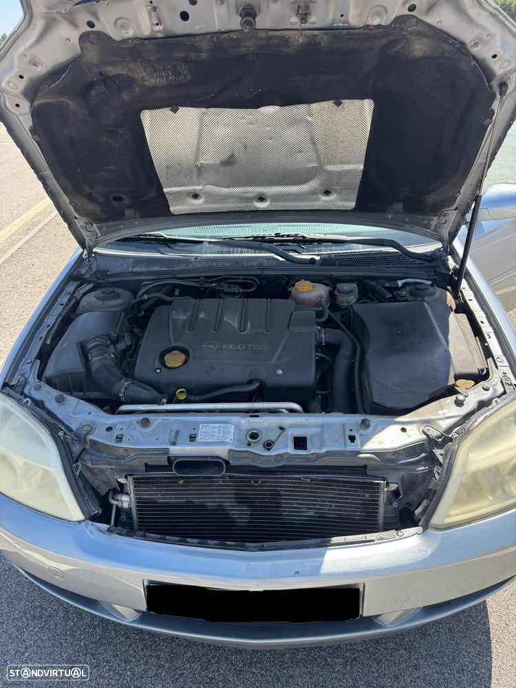 Opel Vectra 1.9 CDTi Executive - 10