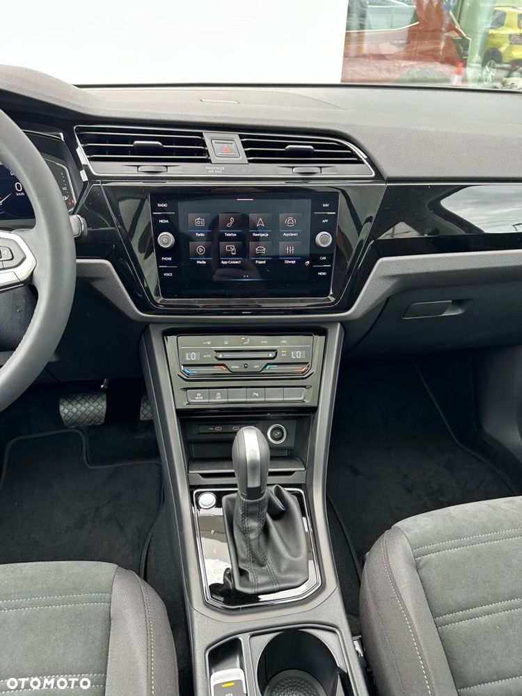 Volkswagen Touran 1.5 TSI EVO Highline DSG - 24