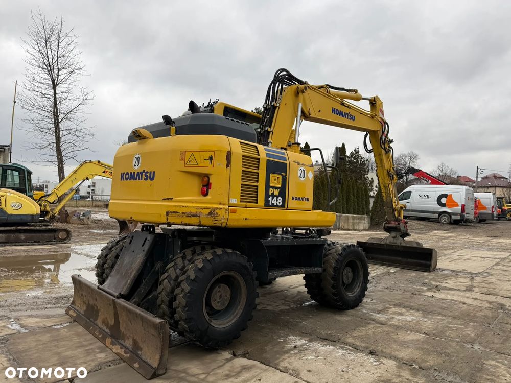 Komatsu PW 148 - 8 - 5