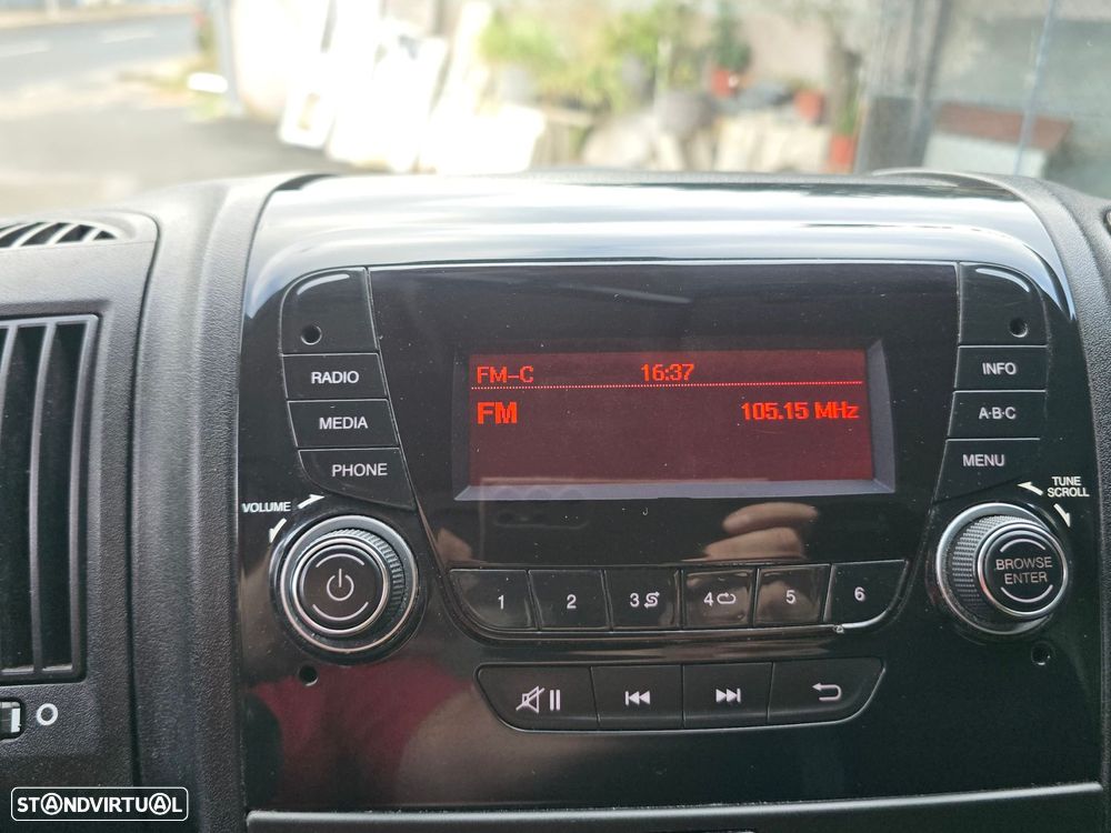 Citroën Jumper 2.0 BlueHDi 35 L4 - 12