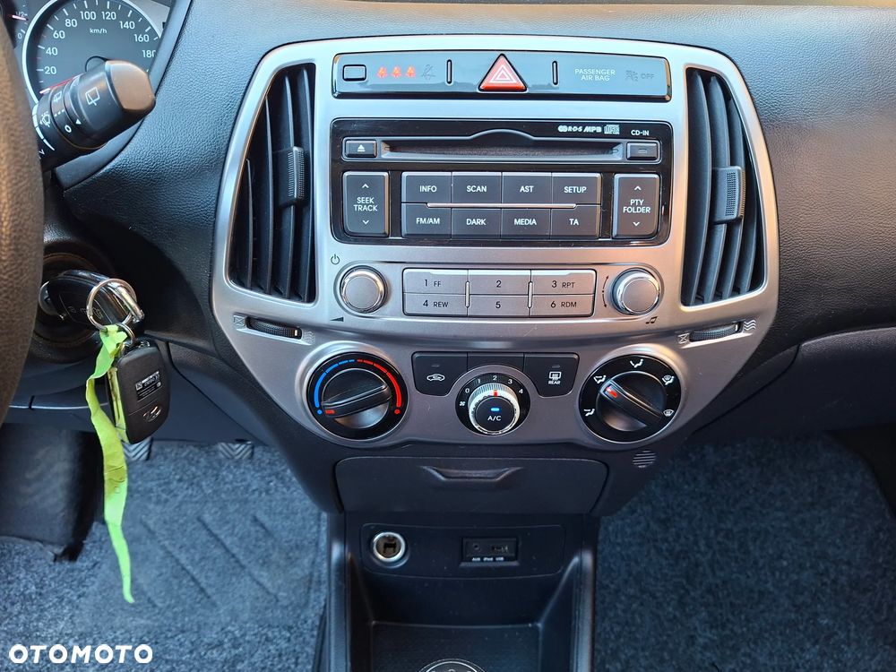 Hyundai i20 1.2 Star Edition - 21