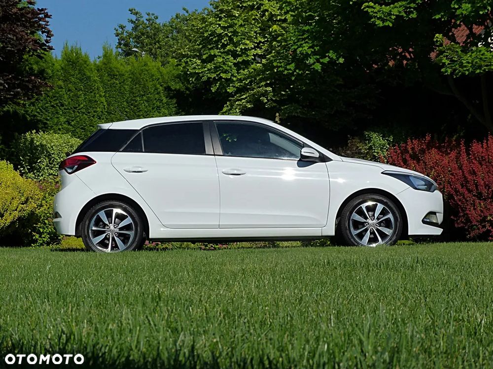 Hyundai i20 1.2 YES Plus - 6