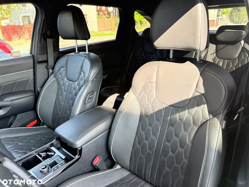 Kia Sorento 1.6 T-GDI HEV Prestige Line - 29