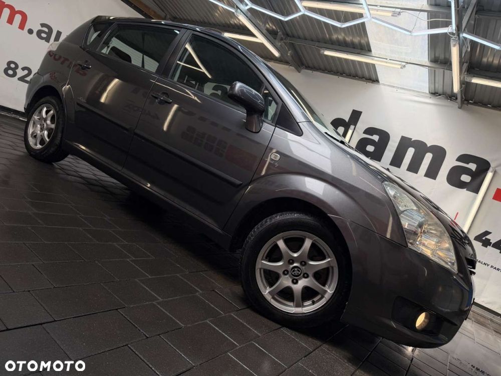 Toyota Corolla Verso 2.2 D-4D Premium + 7os - 15