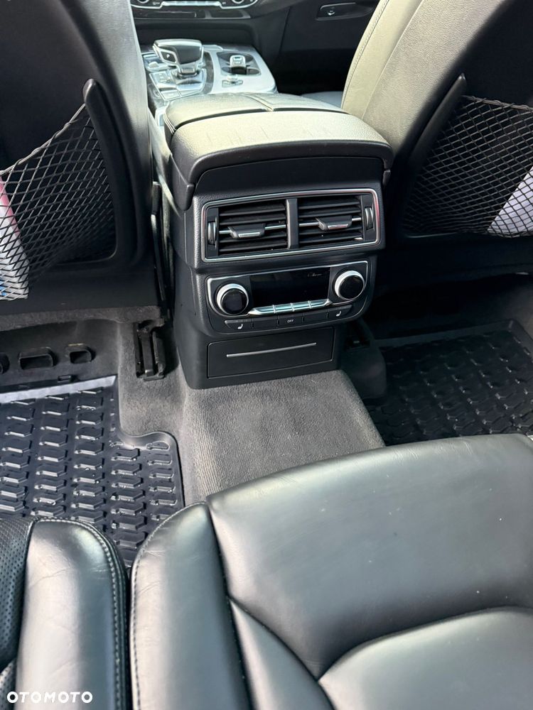Audi Q7 3.0 TFSI Quattro Tiptronic - 27