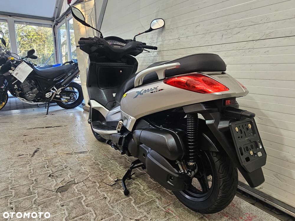 Yamaha X-max - 11