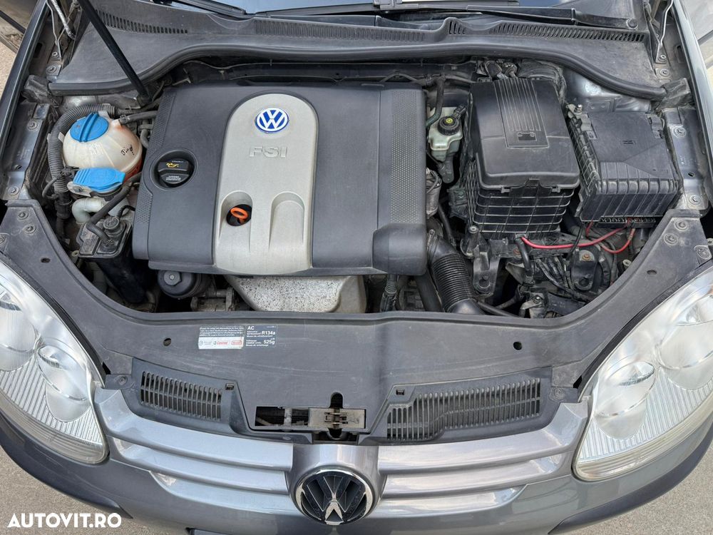 Volkswagen Golf - 11