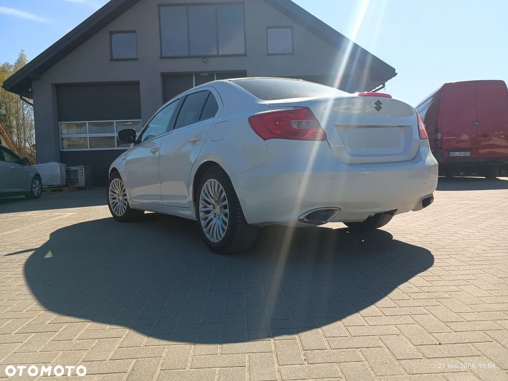 Suzuki Kizashi - 7
