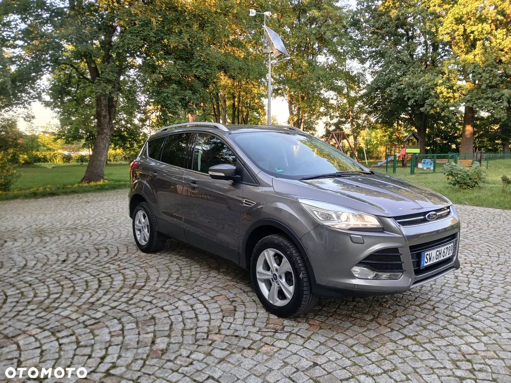 Ford Kuga 2.0 TDCi 4x4 Titanium - 16