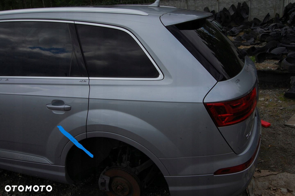 AUDI Q7 II 4M 4M0 ĆWIARTKA BŁOTNIK LEWY TYŁ LZ7G