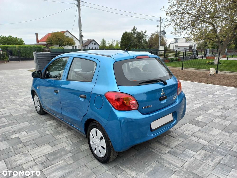Mitsubishi Space Star - 2