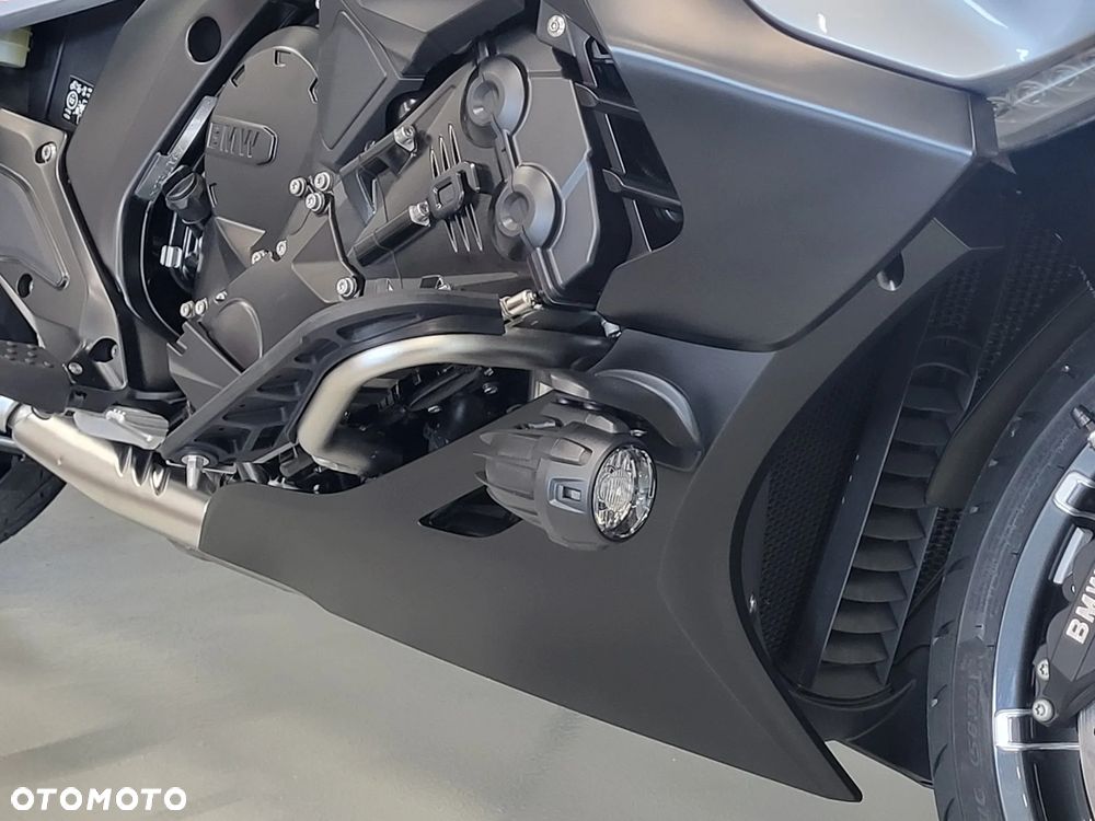 BMW K - 8
