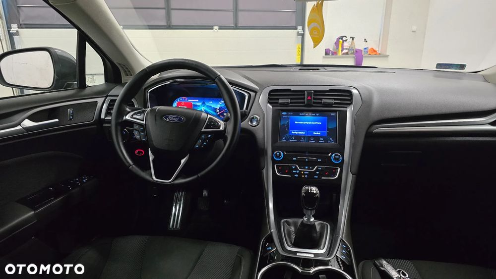 Ford Mondeo 1.5 EcoBoost Titanium - 16