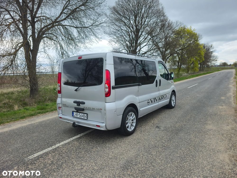 Opel Vivaro - 8