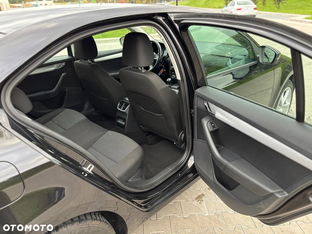 Skoda Octavia 1.6 TDI Ambition - 7