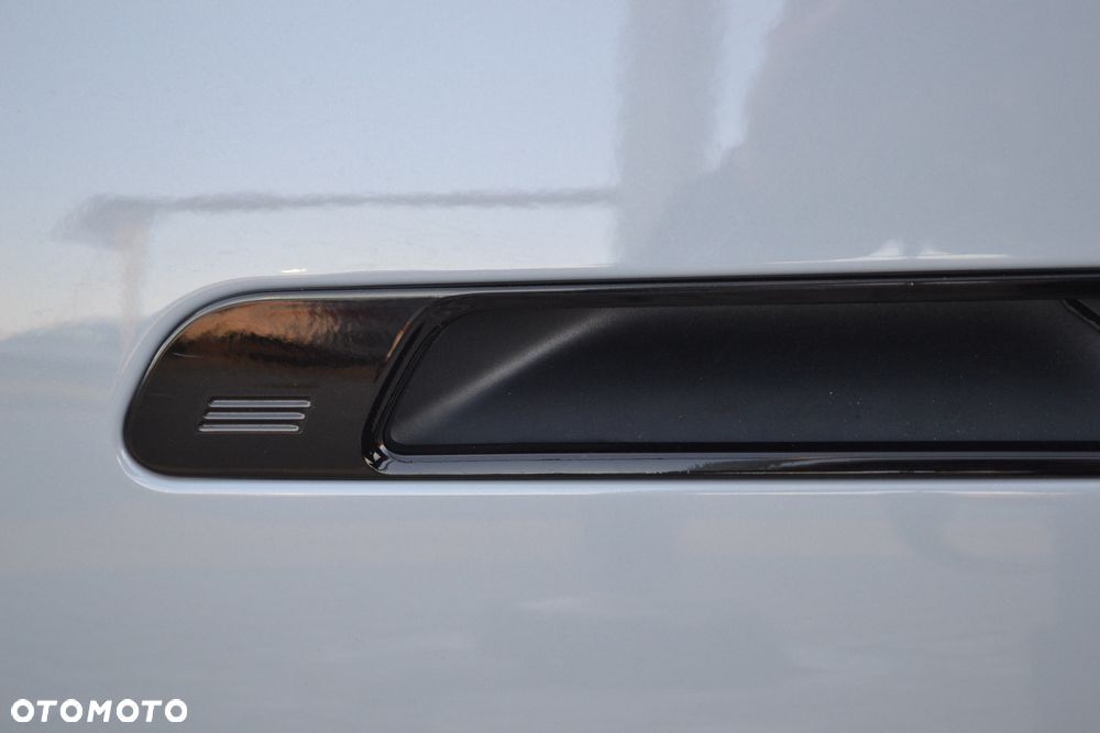 BMW Seria 7 M760e xDrive - 24