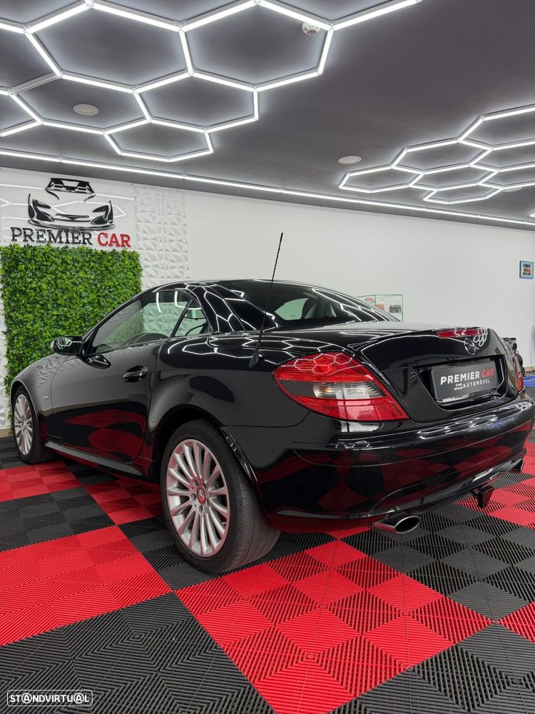 Mercedes-Benz SLK 200 Kompressor Auto Edition 10 - 18