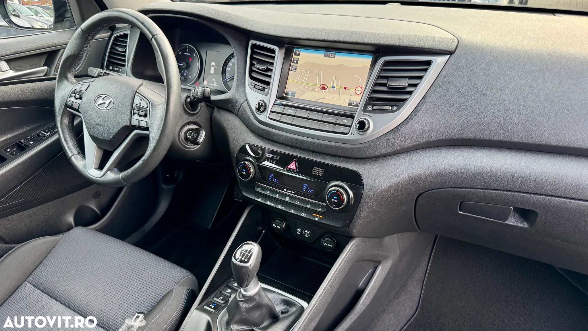 Hyundai Tucson 2.0 CRDI 2WD Style - 6
