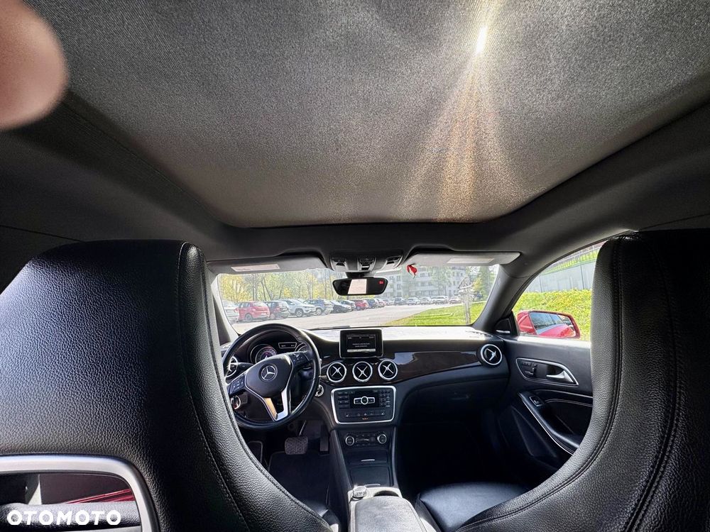 Mercedes-Benz CLA 250 7G-DCT Sport - 9