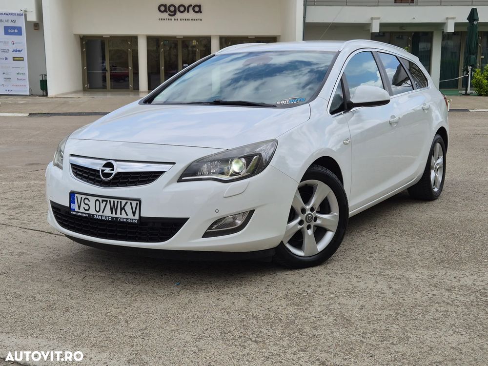 Opel Astra 1.7 CDTI DPF Design Edition