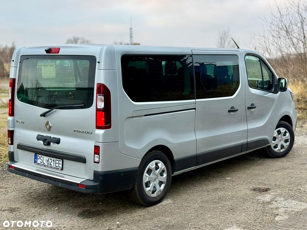 Renault Trafic 2.0 dCi EDC - 12