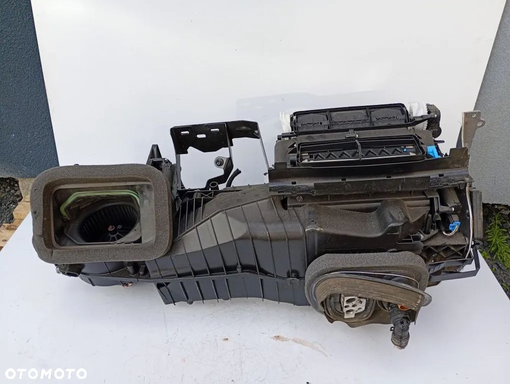 Nagrzewnica Obudowa Dmuchawa Nawiewu Wentylator Skoda Octavia II Lift Europa 1K1820015G