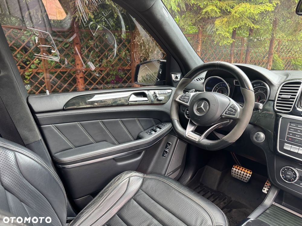 Mercedes-Benz GLS AMG 63 4-Matic - 33