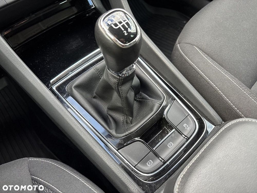 Skoda Karoq 2.0 TDI SCR 4x2 Ambition - 32
