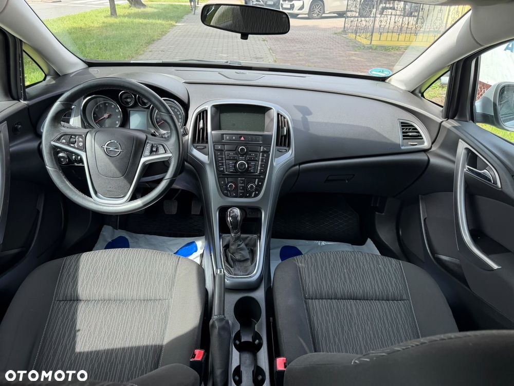 Opel Astra 1.4 Turbo - 16