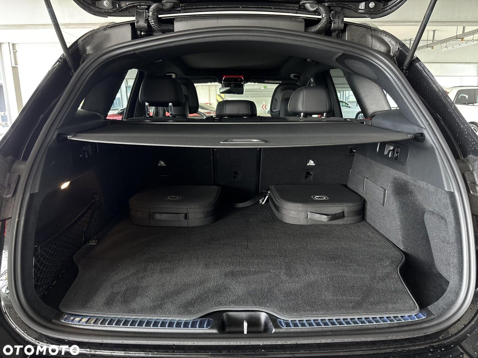 Mercedes-Benz GLC - 25