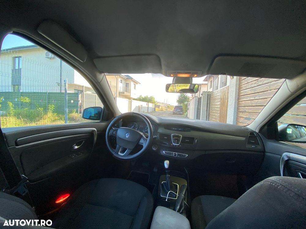 Renault Laguna - 8