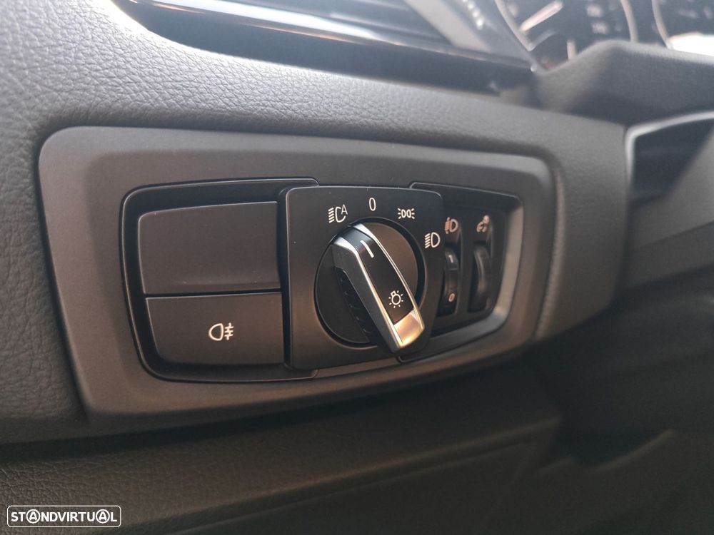 BMW 225xe Active Tourer Advantage - 18