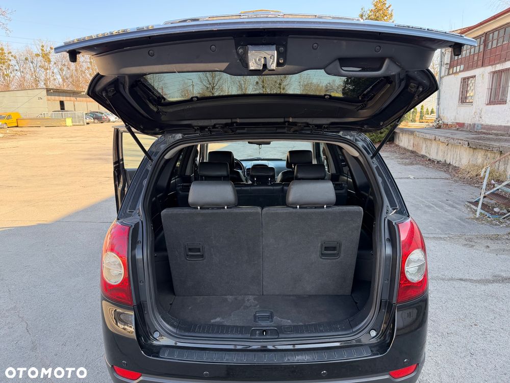 Chevrolet Captiva 2.0 4WD 7 Sitzer Automatik LT Exclusive - 19