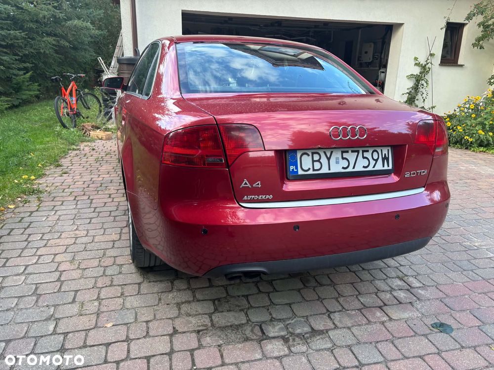 Audi A4 Limousine - 7