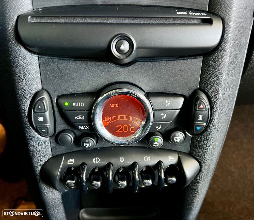 MINI 3 Portas One D - 8