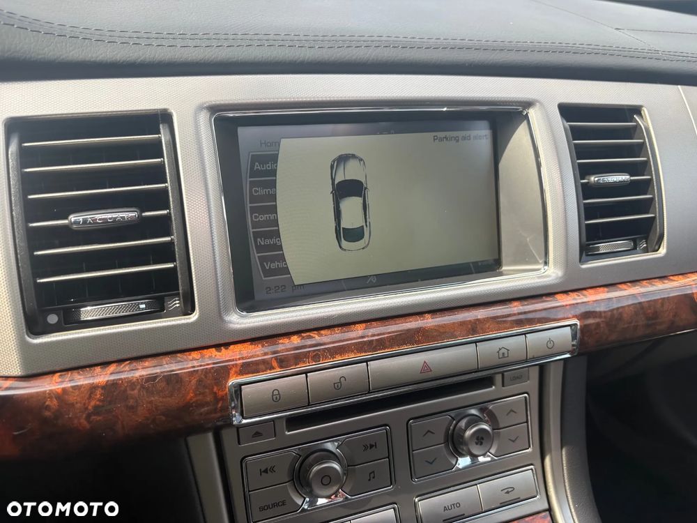 Jaguar XF 3.0 V6 Luxury - 20