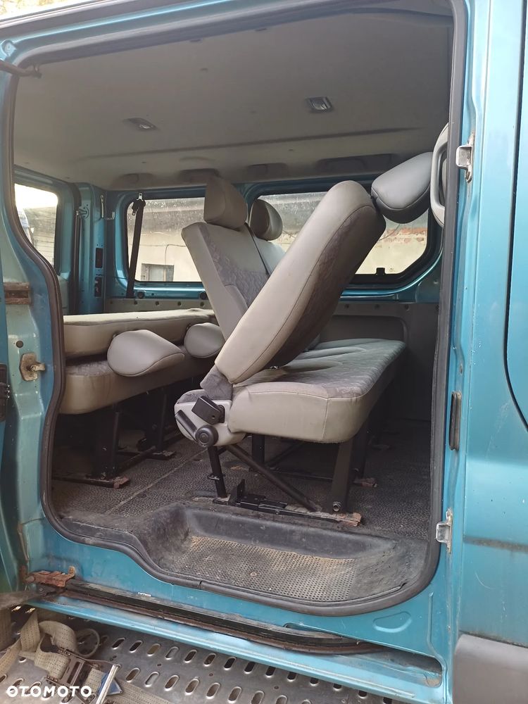 Opel Vivaro - 6