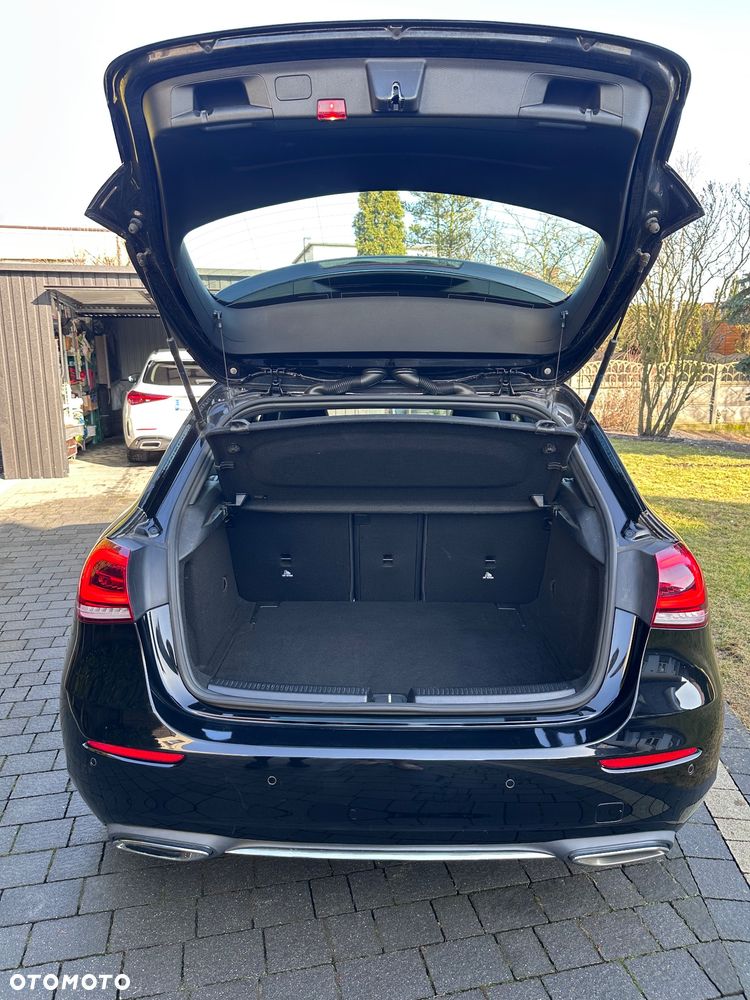 Mercedes-Benz Klasa A 180 Progressive 7G-DCT - 13