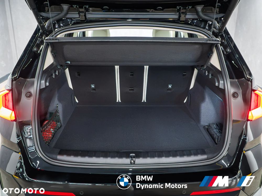 BMW X1 sDrive18d - 14