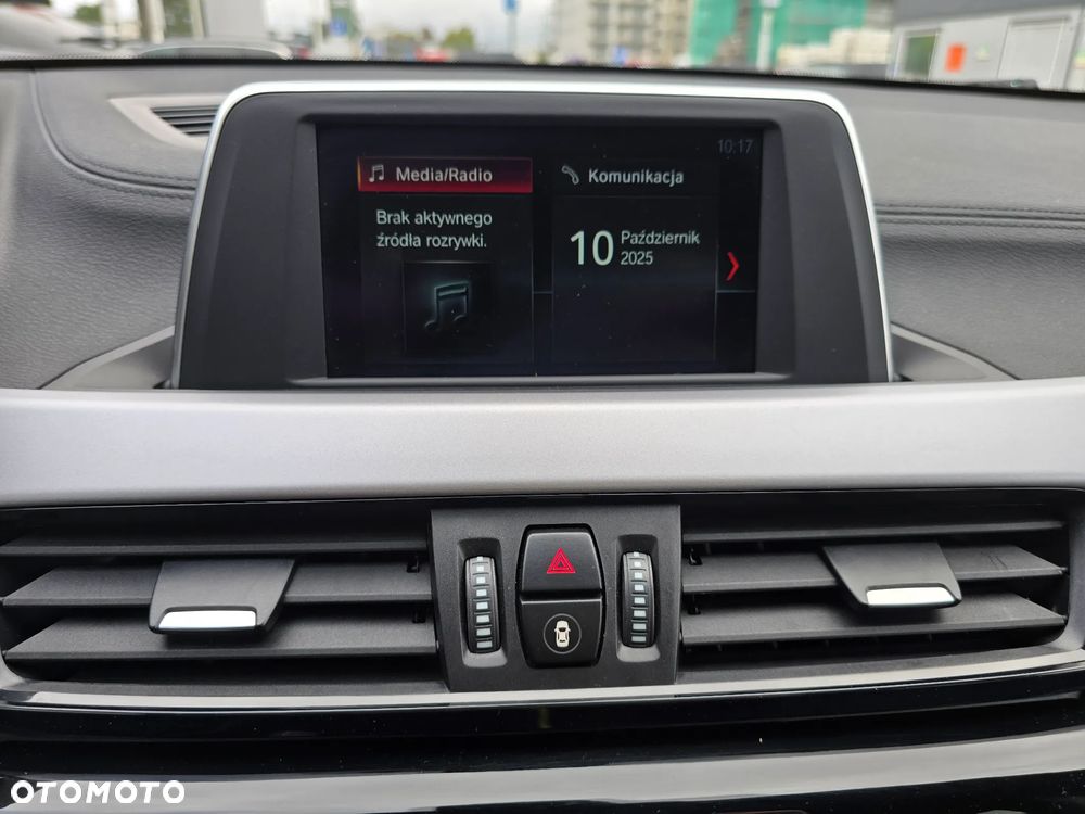 BMW X2 sDrive18i Advantage - 23
