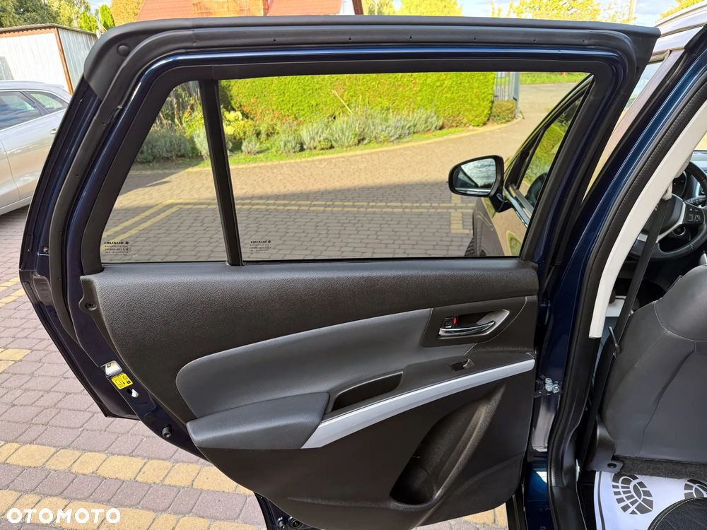Suzuki SX4 S-Cross 1.4 Boosterjet Allgrip Comfort+ - 36