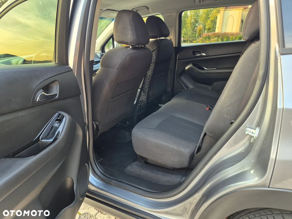 Chevrolet Orlando - 16