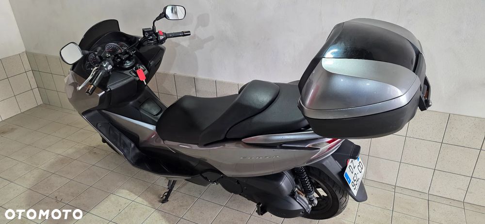 Honda NSS - 3