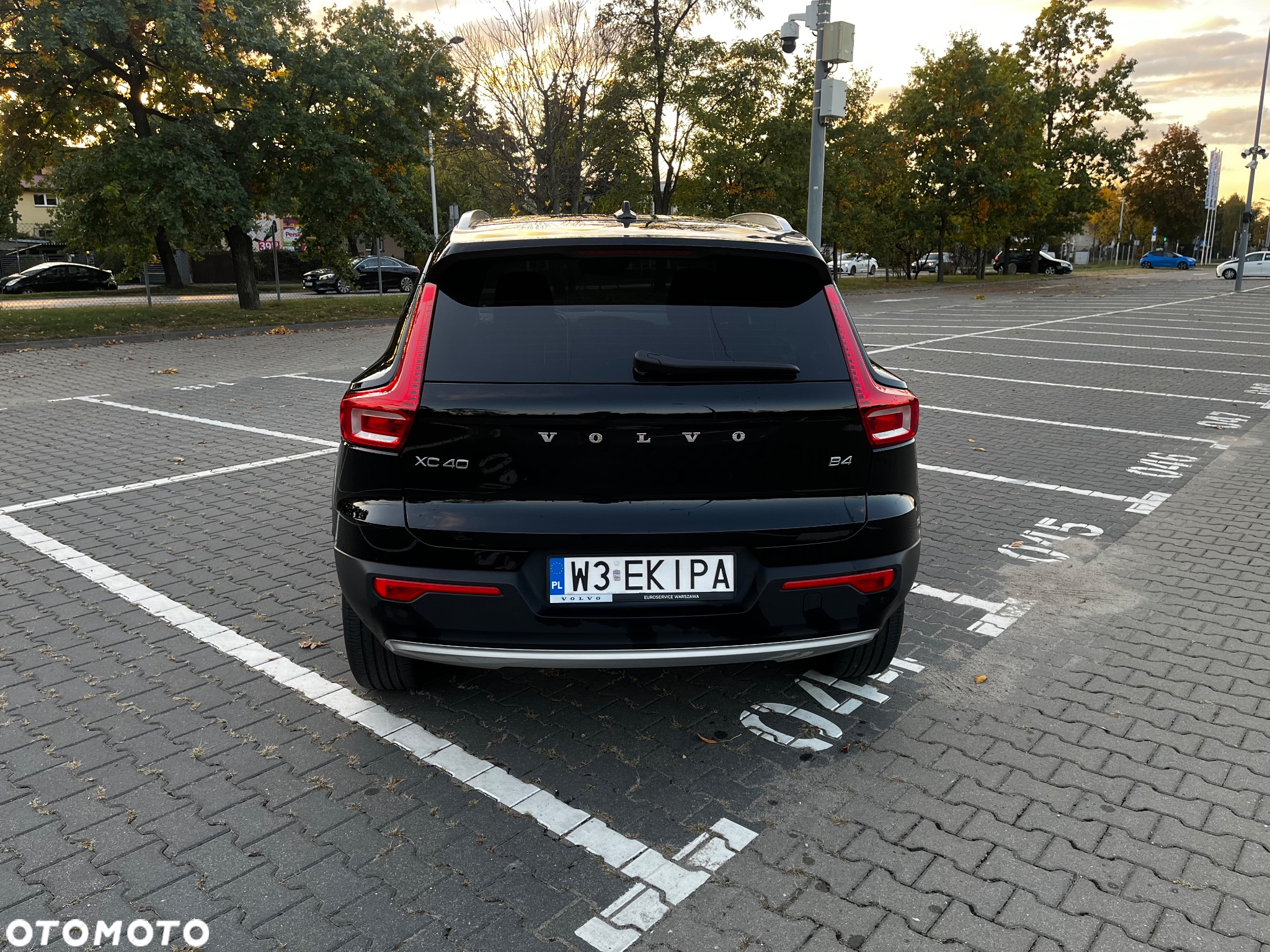 Volvo XC 40 B4 B Momentum - 4