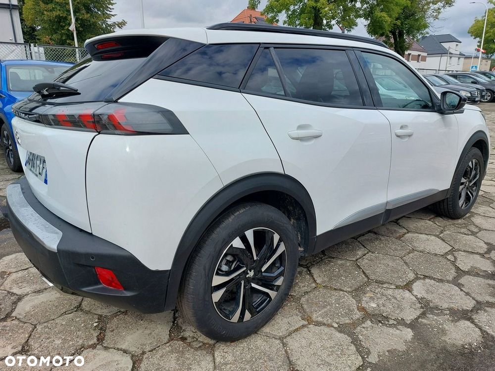 Peugeot 2008 - 4