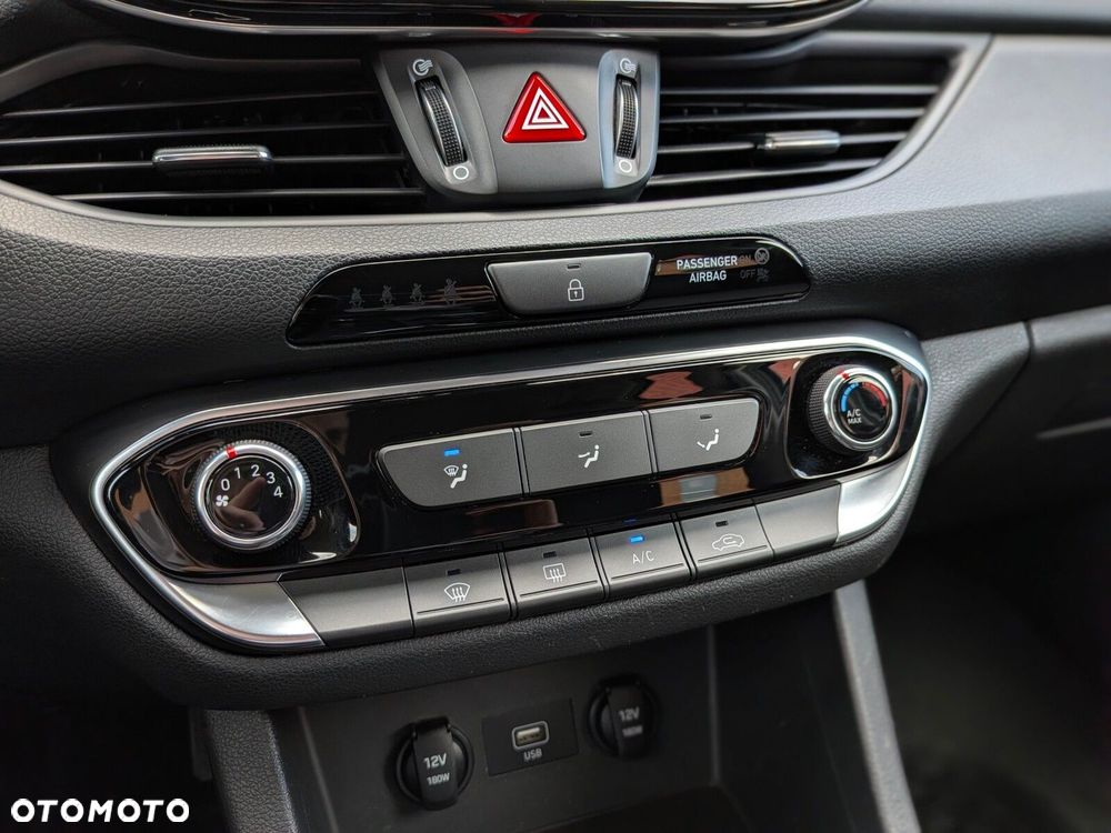 Hyundai i30 1.0 T-GDI Modern - 29